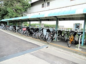 こぼれび通り駐輪場