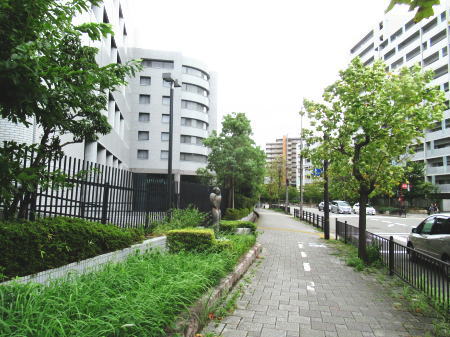 ビル爽涼の標示に近い風景