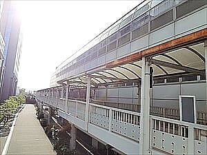 千里中央駅を出たところから