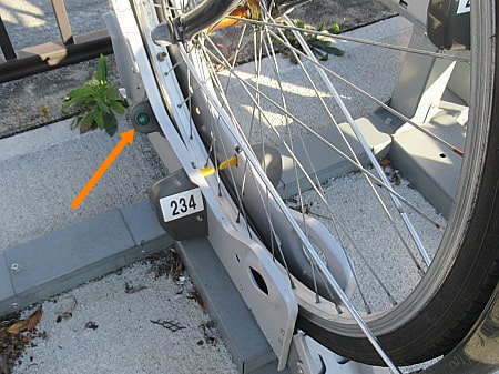 ロックされるとランプが消えます