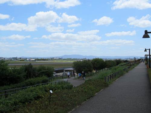 伊丹スカイパーク