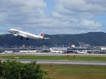 伊丹スパイパーク北寄り