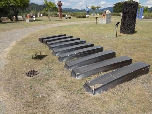 陶芸の森屋外展示1