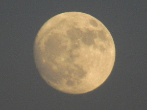 スーパームーン